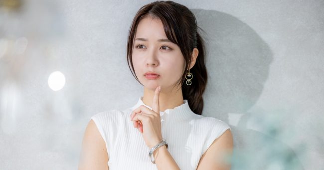 「大人の発達障害」の女性に特徴的な傾向とは？特性との上手な付き合い方も解説